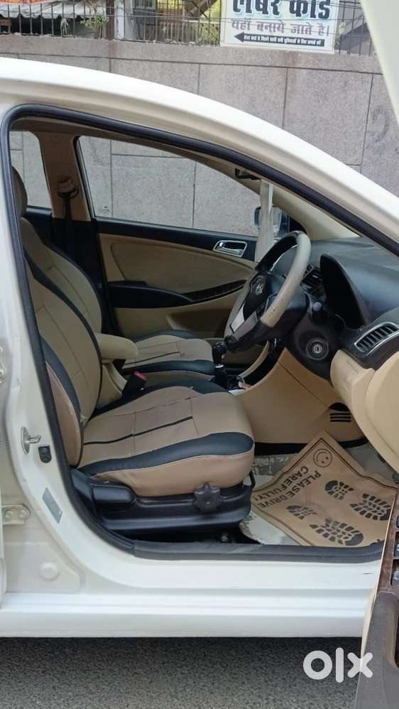 Hyundai Verna Petrol 2013