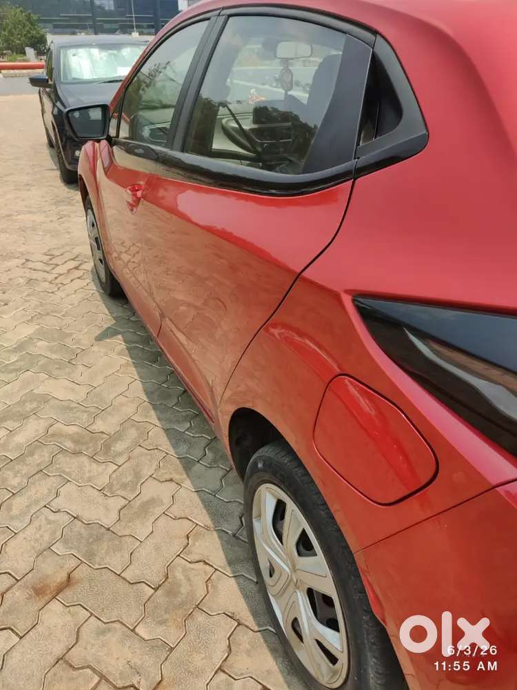 Tata Altroz 2021 Petrol 60000 Km Driven