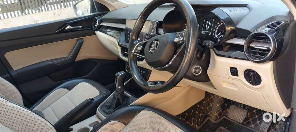 Skoda Slavia Ambition Plus 1.0 Tsi At, 2022, Petrol