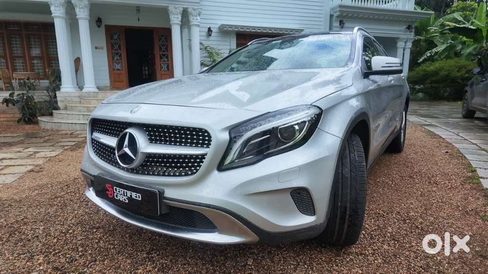 Mercedes-benz Gla 200 2016 Petrol ( Certified By Suresh Drives)
