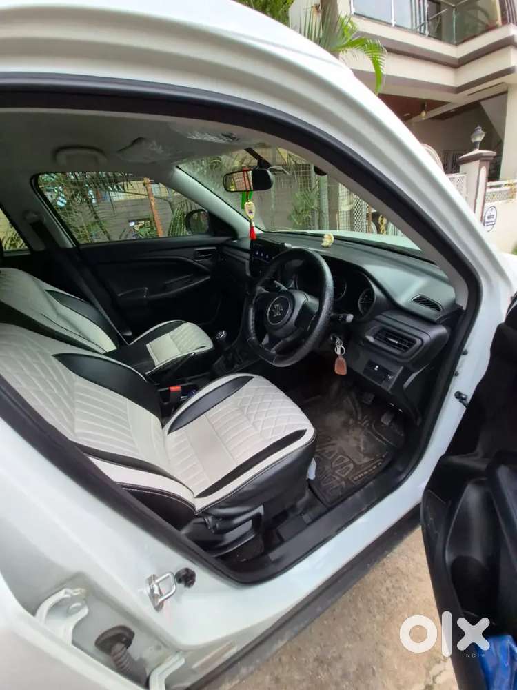 Maruti Suzuki Brezza Lxi 2025