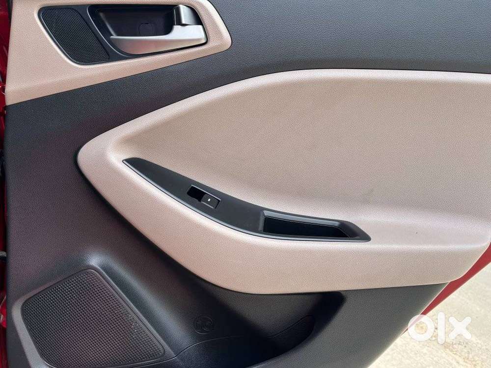 Hyundai I20 Sportz 1.2 Bs-iv, 2018, Petrol