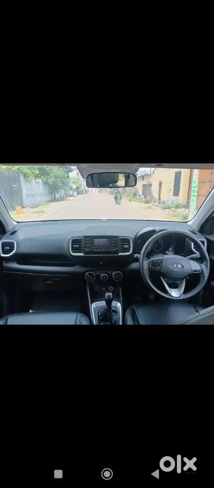 Hyundai New Venue 2020 Petrol 65000 Km Driven