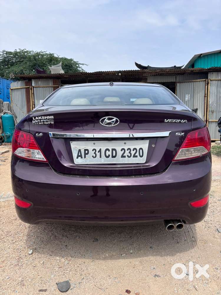 Hyundai Verna 2012 Petrol Manual