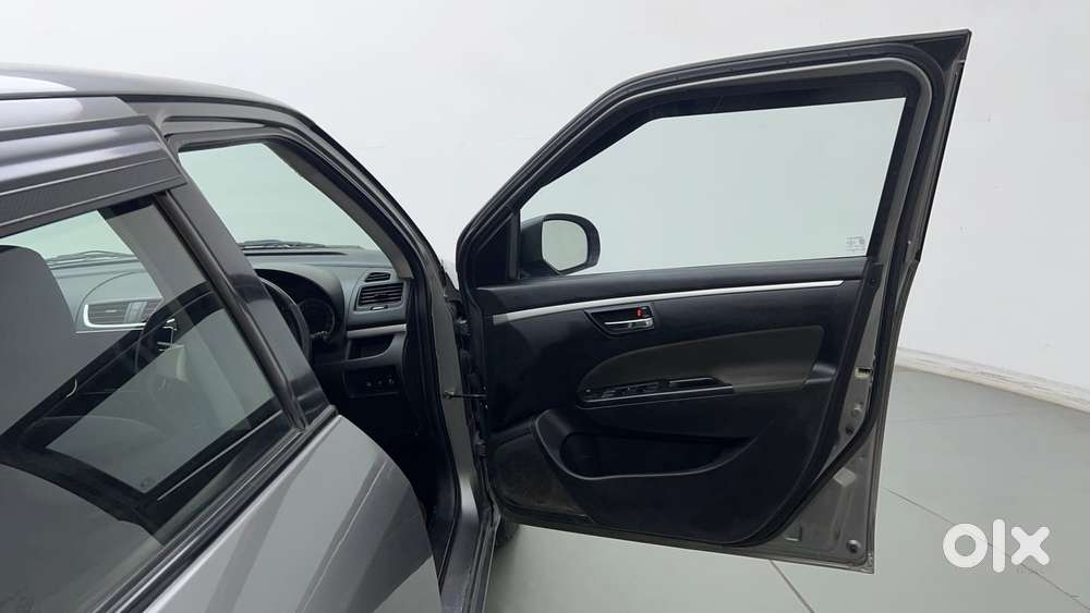 Maruti Suzuki Swift Vvt Vxi, 2015, Petrol