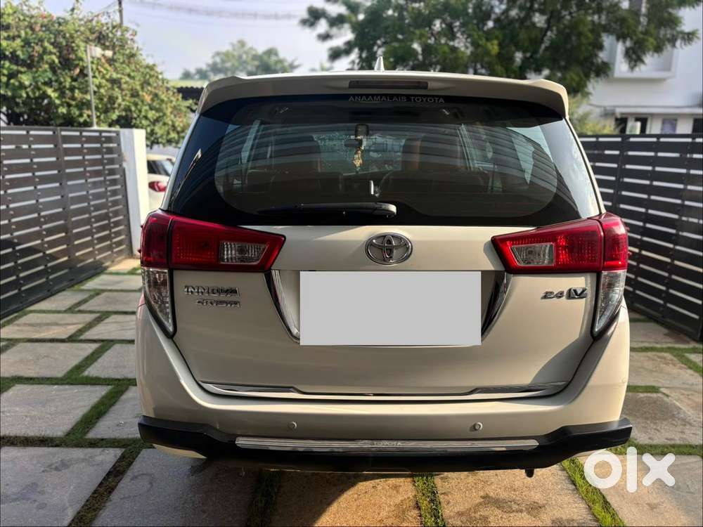 Toyota Innova Crysta 2.4 V 7 Str, 2018, Diesel