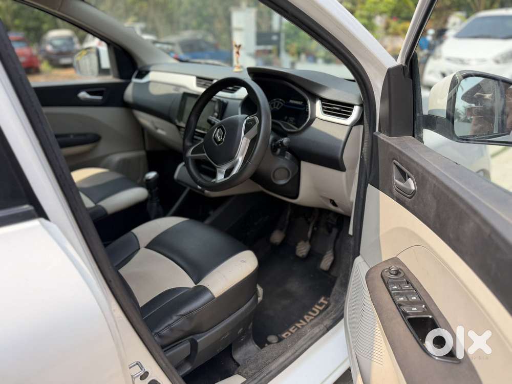 Renault Triber Rxz, 2019, Petrol