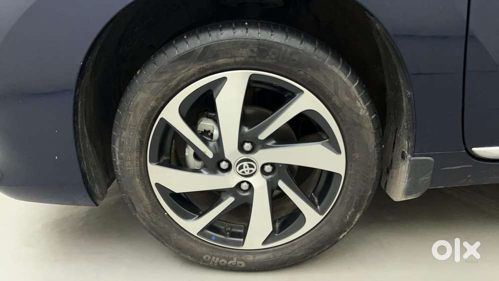 Toyota Glanza 1.2 V, 2025, Petrol