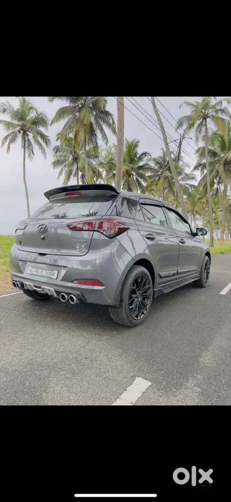 Gunmetal Grey I20 Sport Crdi