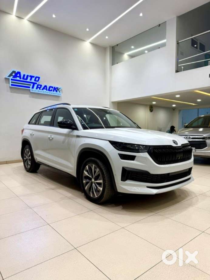 Skoda Kodiaq 2.0 Sportline Tsi Dsg, 2022, Petrol