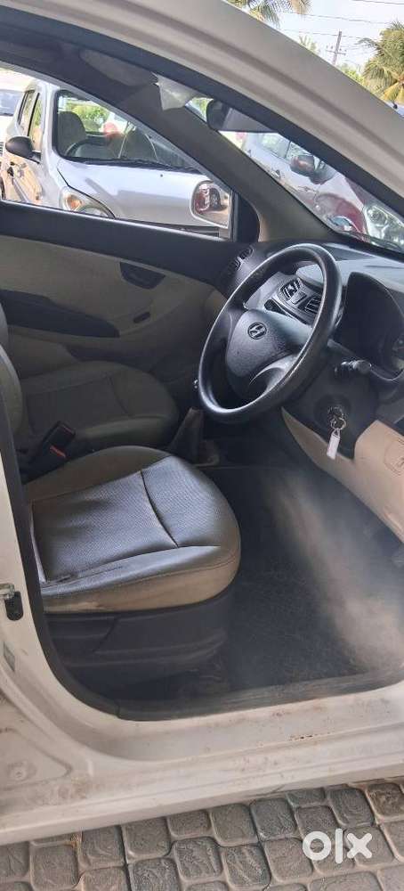 Hyundai Eon Era +, 2017, Petrol