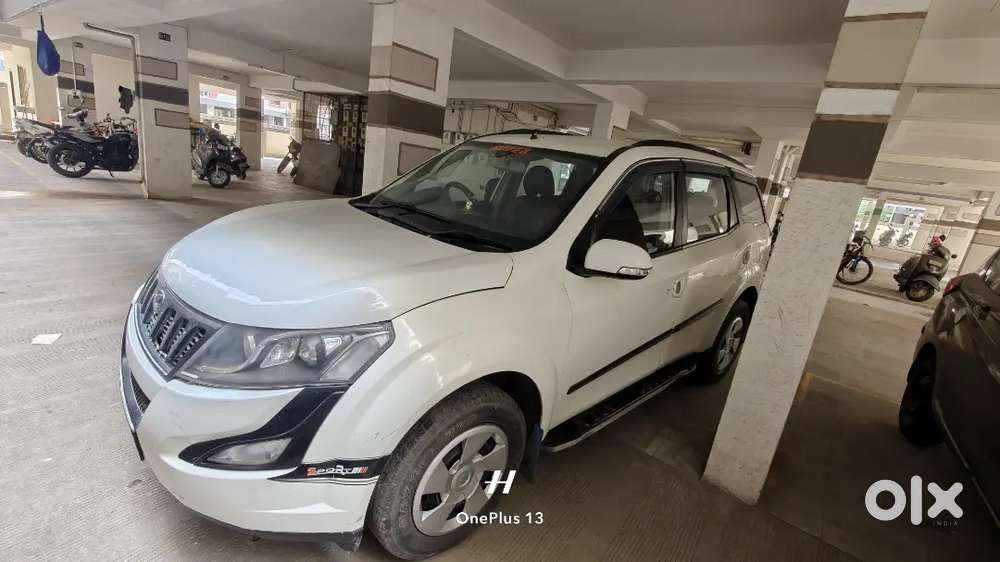 Mahindra Xuv500 2015