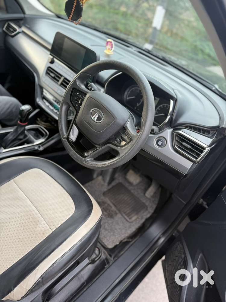 Tata Safari Diesel Automatic 2022