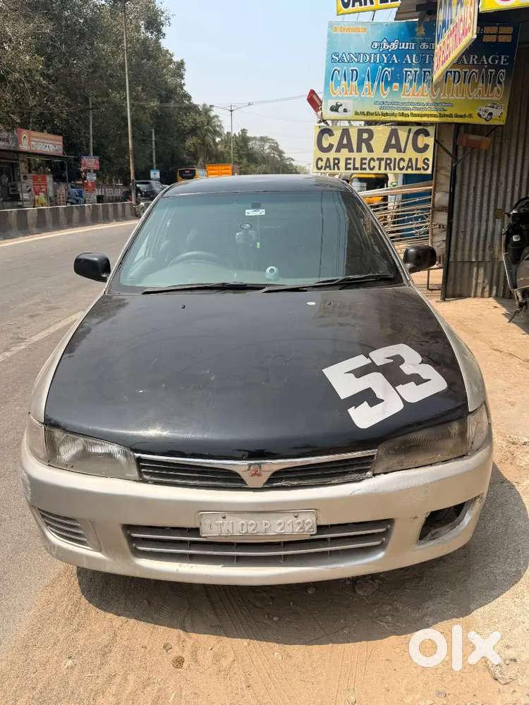Mitsubishi Lancer 1.5 Glxi 2001