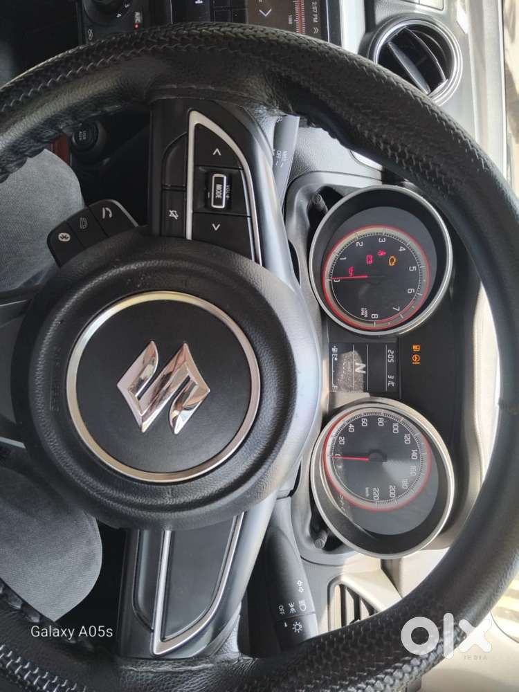Maruti Suzuki Swift Amt Vxi, 2020, Petrol