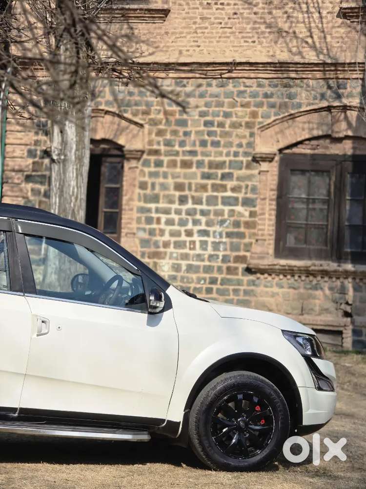 Mahindra Xuv500 Automatic 2016dec W10 Diesel 87000 Km Driven