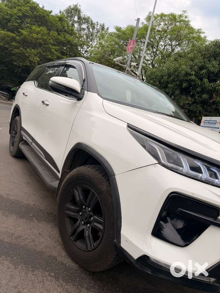 Toyota Fortuner Diesel 160000 Km Driven