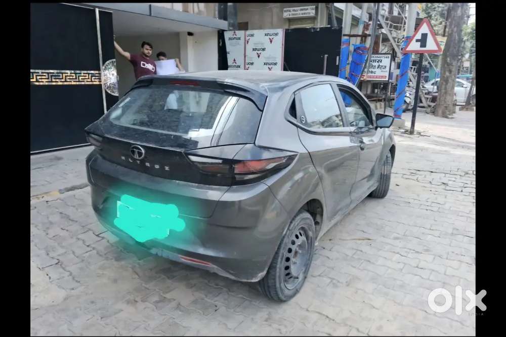 Tata Altroz 2024 Cng & Hybrids 71000 Km Driven