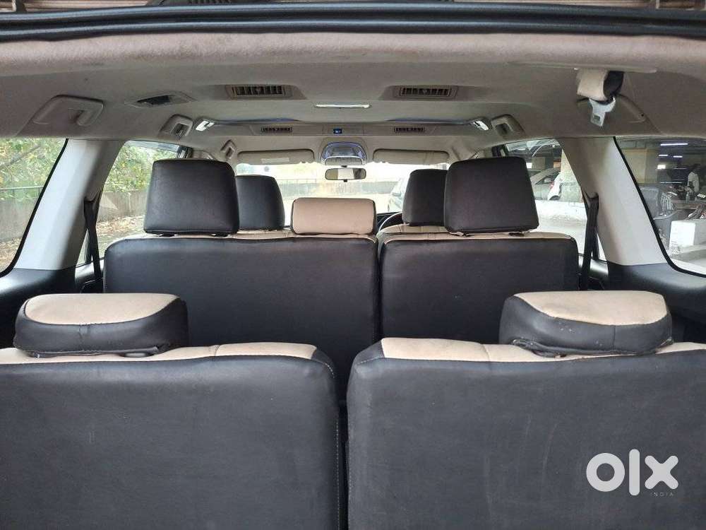 Toyota Innova Crysta 2.4 V 8 Str, 2016, Diesel