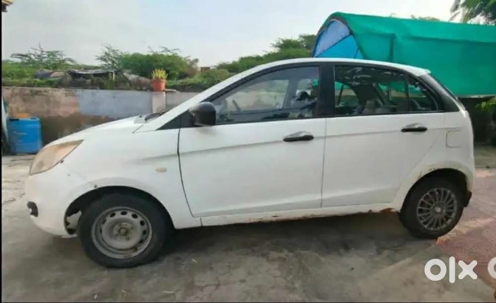 Tata Bolt 1.3 Xe 2018
