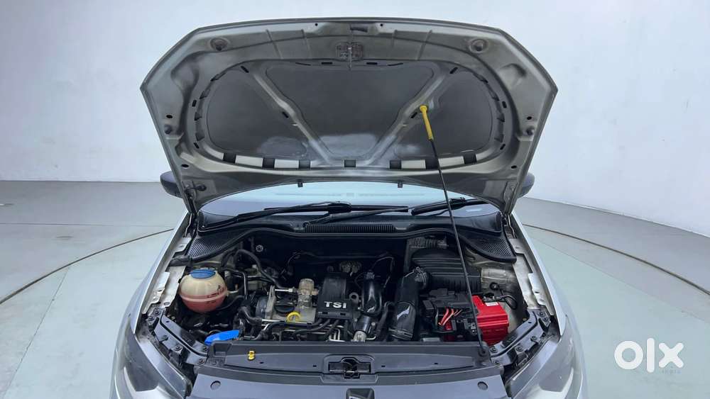 Volkswagen Vento Petrol Highline, 2016, Petrol