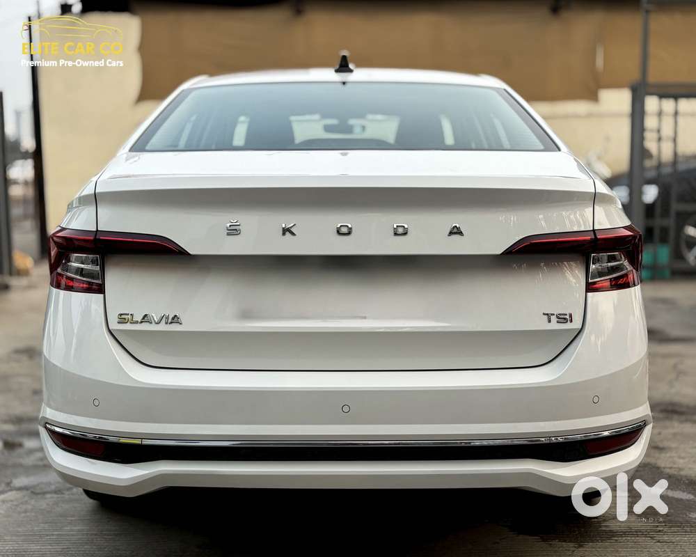 Skoda Slavia 1.5 Tsi Style At, 2023, Petrol
