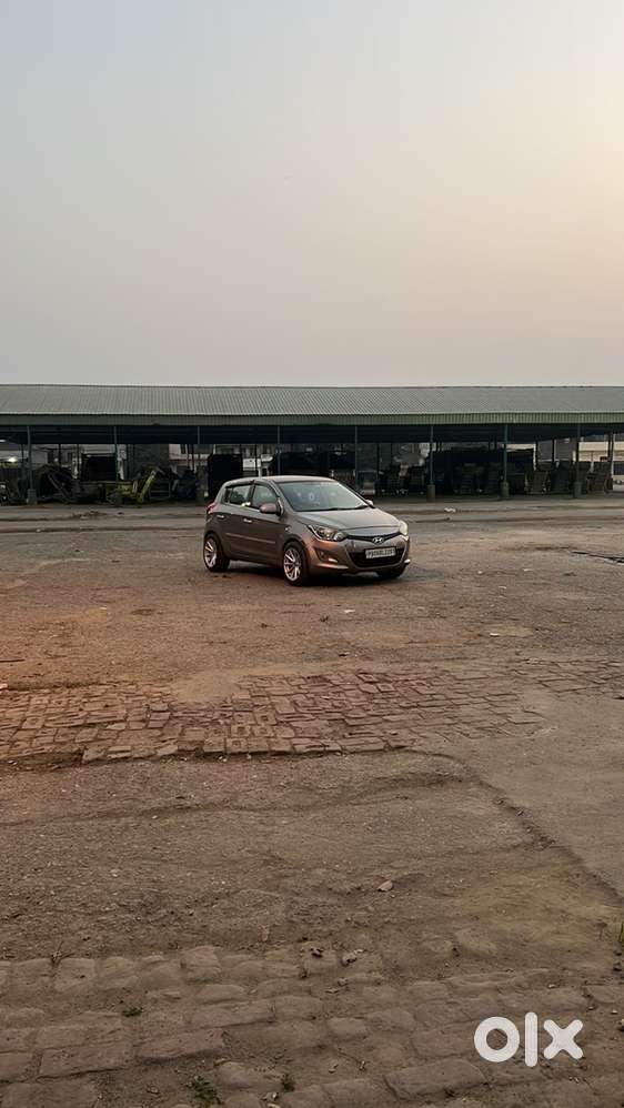 Hyundai I20 Petrol Manual 2013