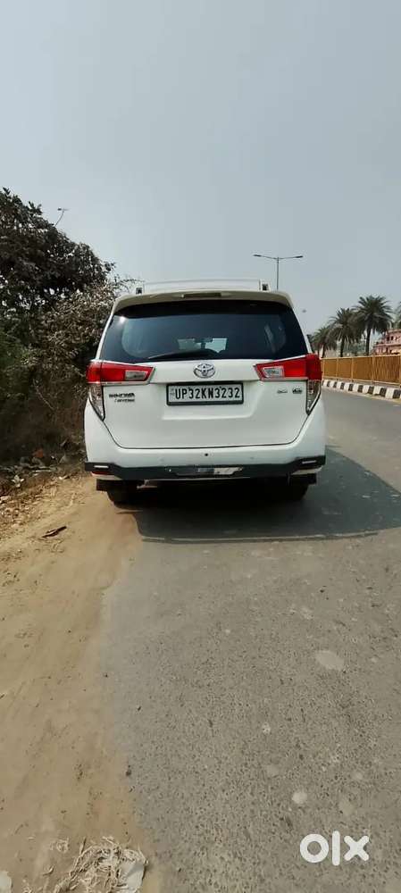 Toyota Innova Crysta 2018 Diesel 181712 Km Driven