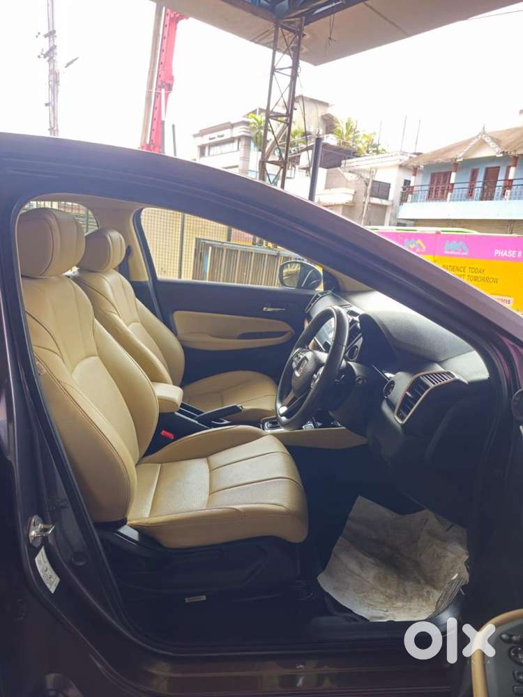 Ca Driven Honda City Zx Petrol 2021 Warranty Upto Nov 2028