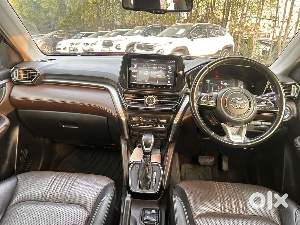 Toyota Urban Cruiser Hyryder 1.5 V Hybrid, 2022, Cng & Hybrids