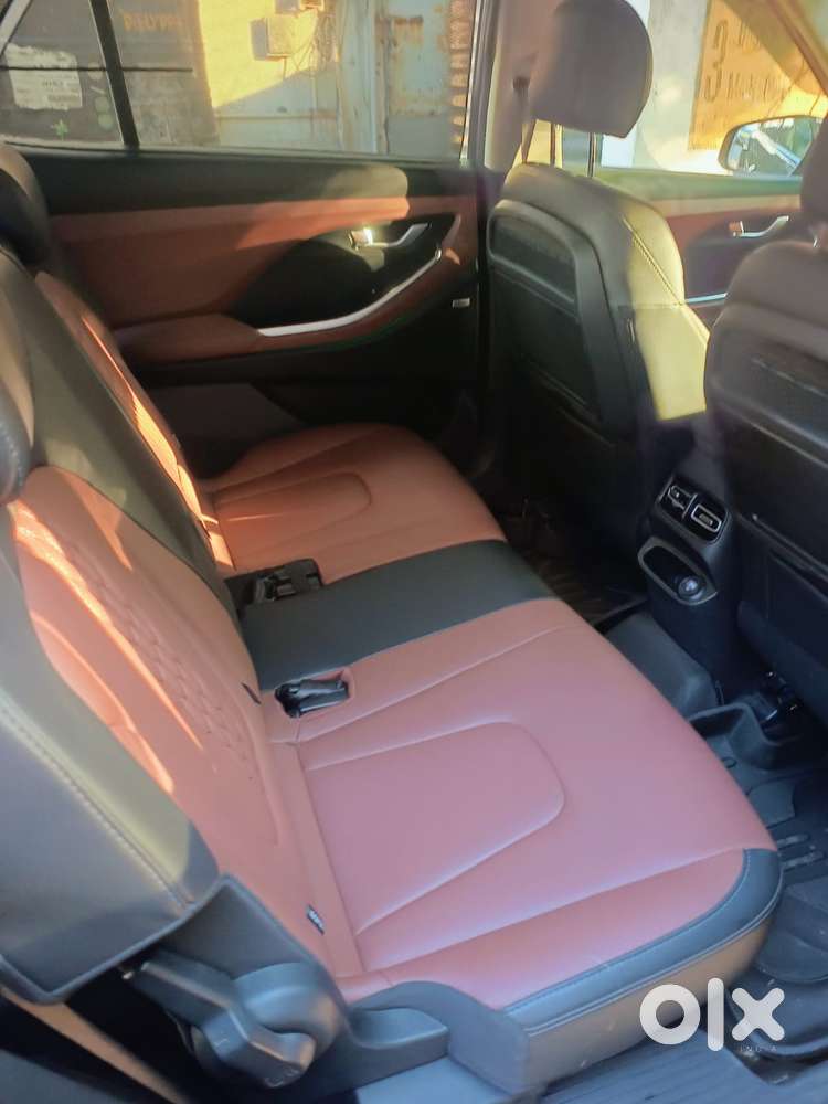 Hyundai Alcazar 2.0 Signature (o) Petrol At 7 Str, 2022, Petrol
