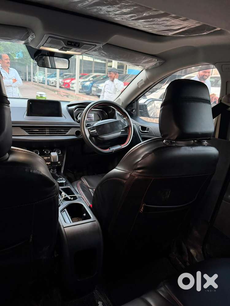 Tata Nexon Smart 2024