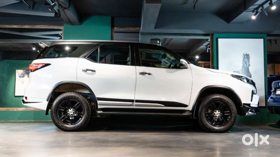 Toyota Fortuner Leader Edition (at), 2025, Diesel