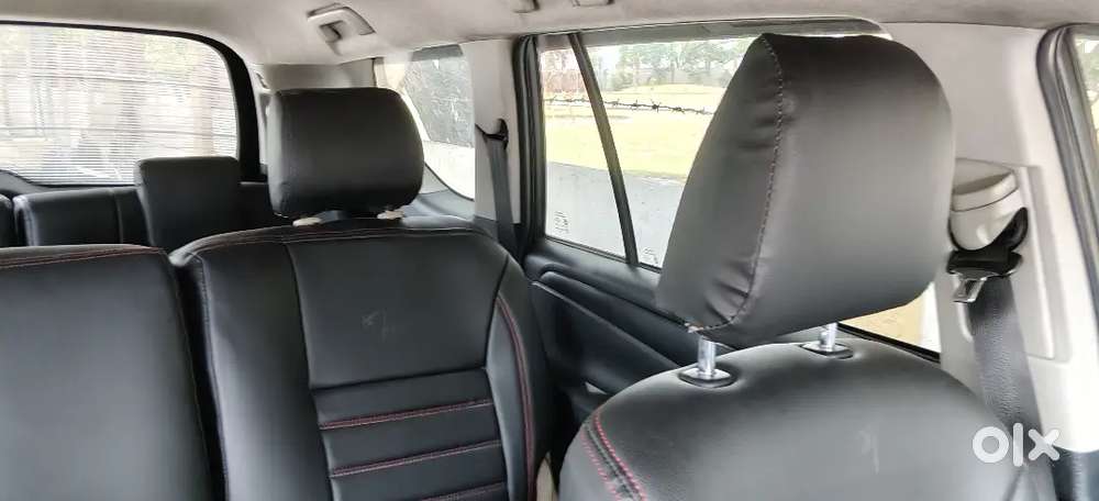 Innova Crysta 2016