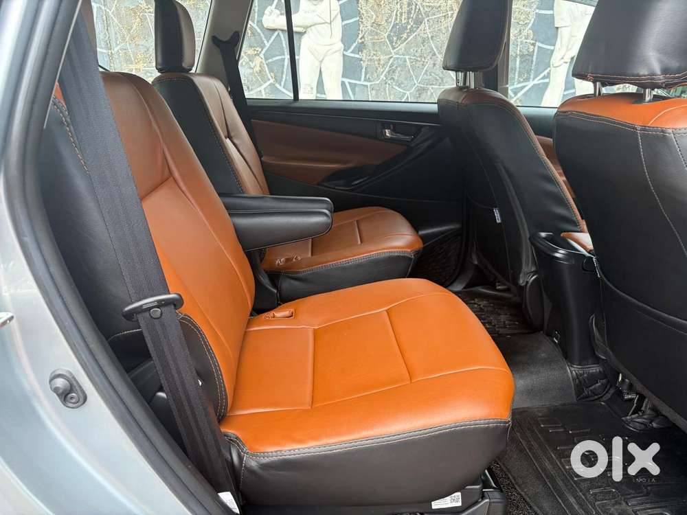 Toyota Innova Crysta [2020-ongoing] 2.4 Gx 7 Str, 2026, Diesel