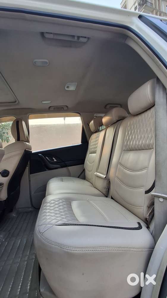 Mahindra Xuv500 2.2 W10, 2016, Diesel