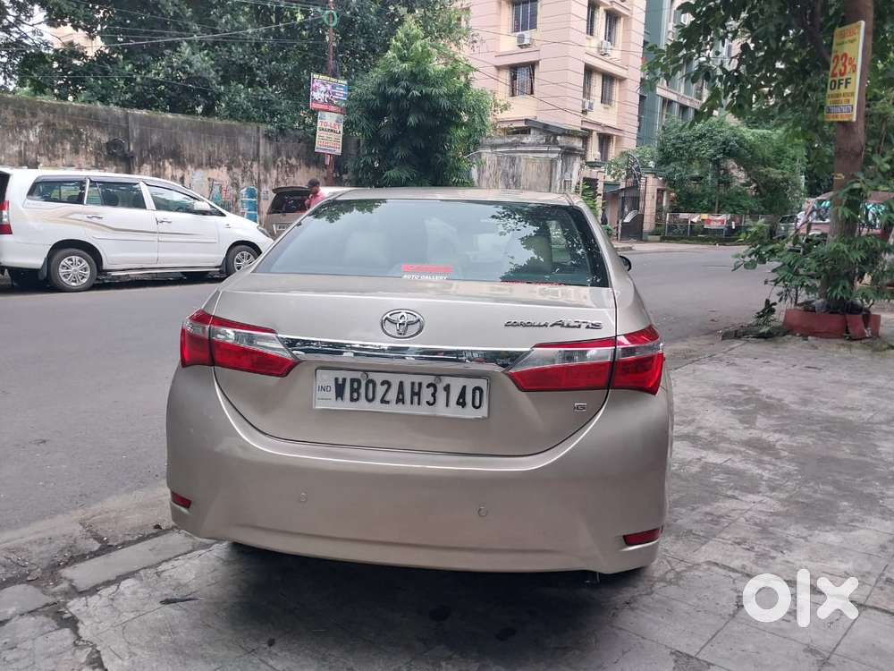 Toyota Corolla Altis 1.8 G, 2015, Petrol