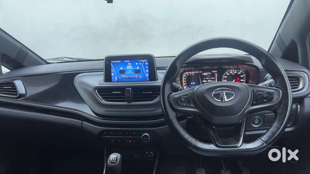 Tata Altroz 1.2 Xz Plus Dark Edition, 2022, Petrol