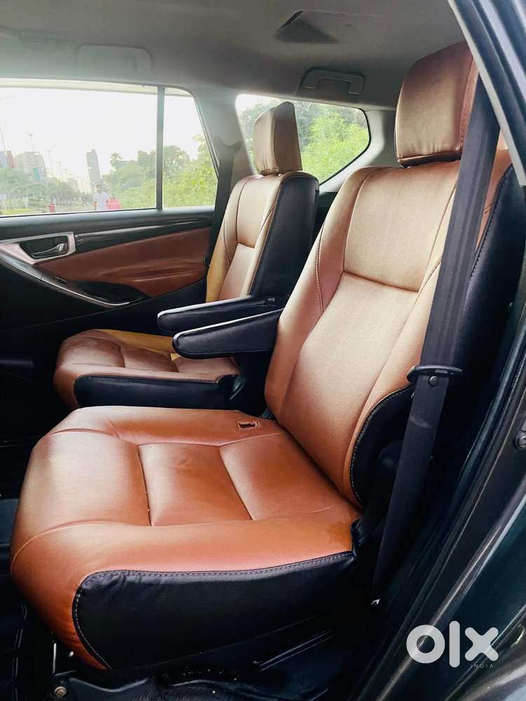 Toyota Innova Crysta 2.8z Automatic, 2017, Diesel