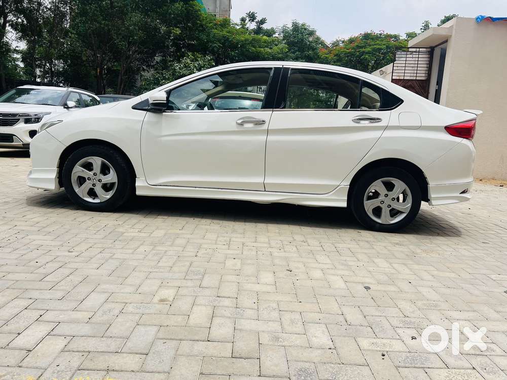 Honda City V Mt Exclusive, 2014, Petrol