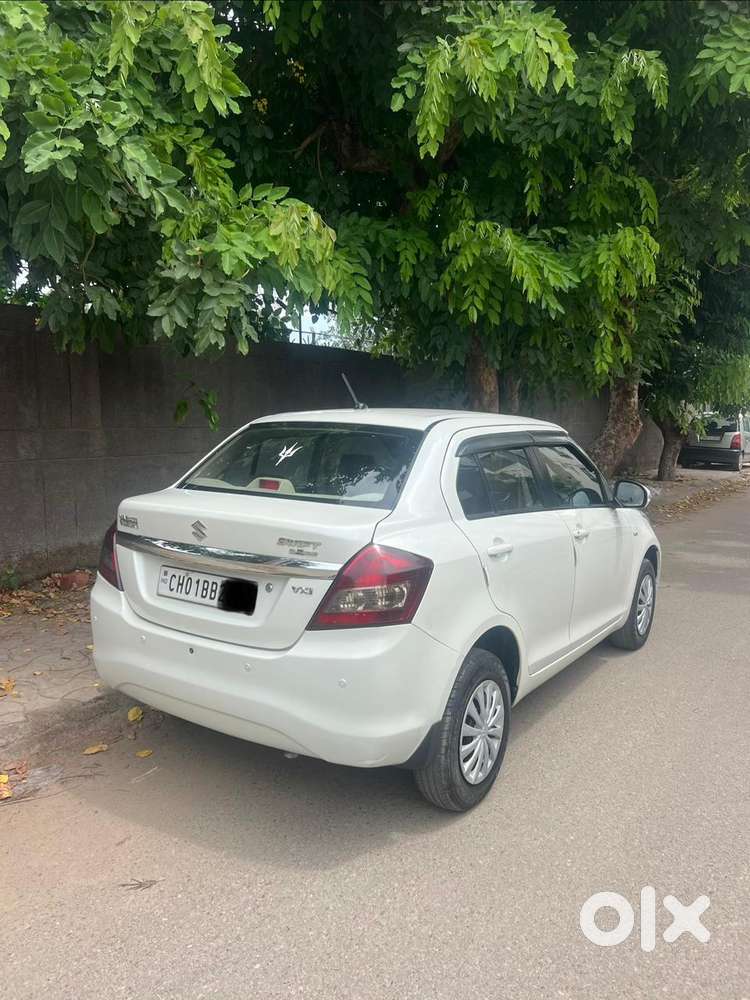 Maruti Suzuki Swift Dzire 1.2 Vxi Bsiv, 2015, Petrol