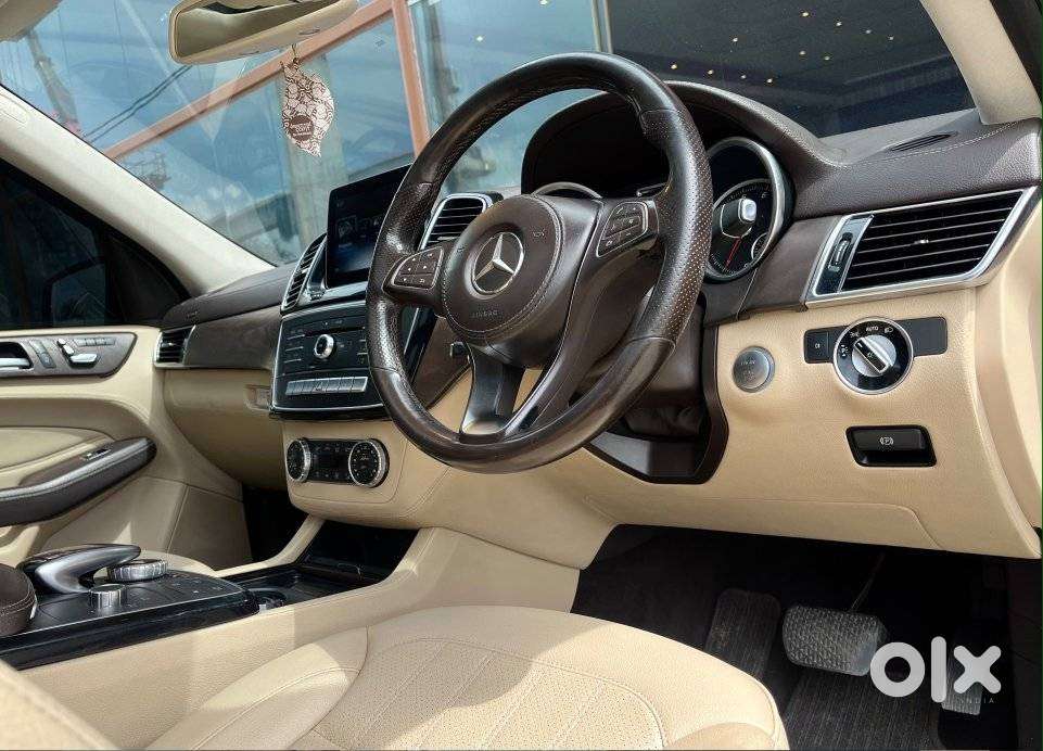 Mercedes-Benz GLS 400 4MATIC, 2017, Petrol