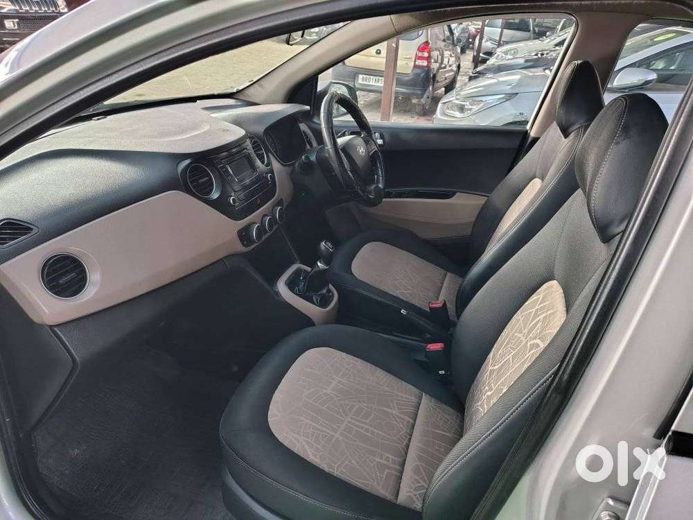 Hyundai Grand I10 Sportz, 2016, Petrol