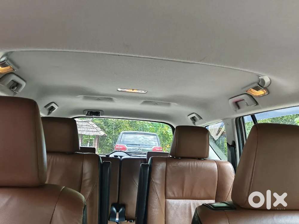 Toyota Innova Crysta 2.8 Diesel 2016