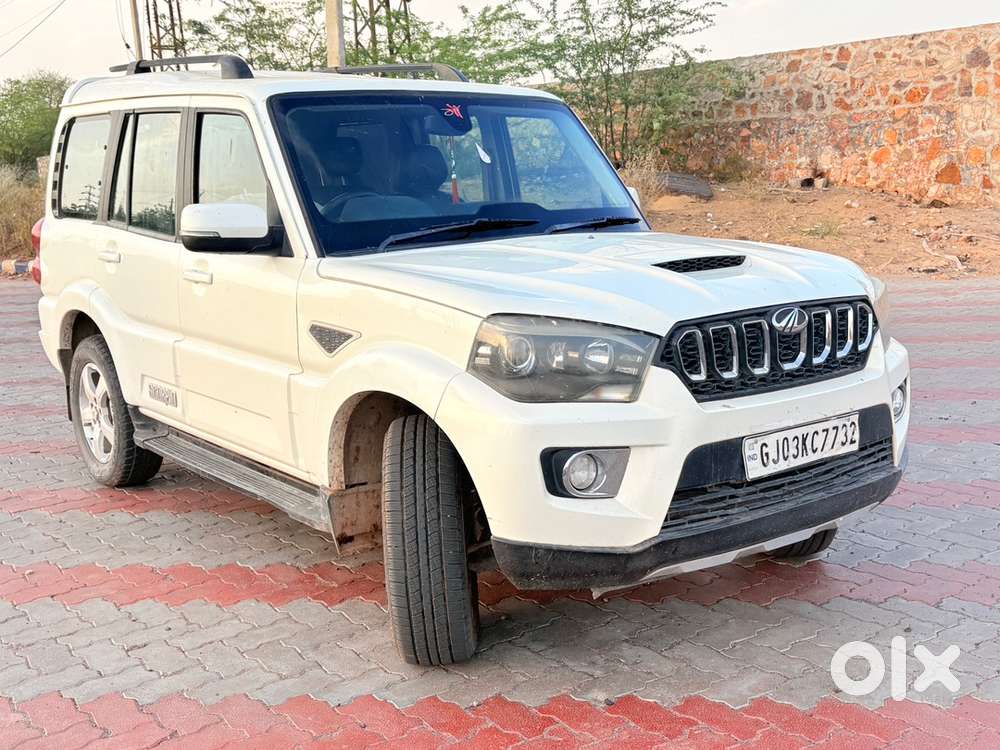 Mahindra Scorpio Classic 2018 Diesel 121000 Km Driven