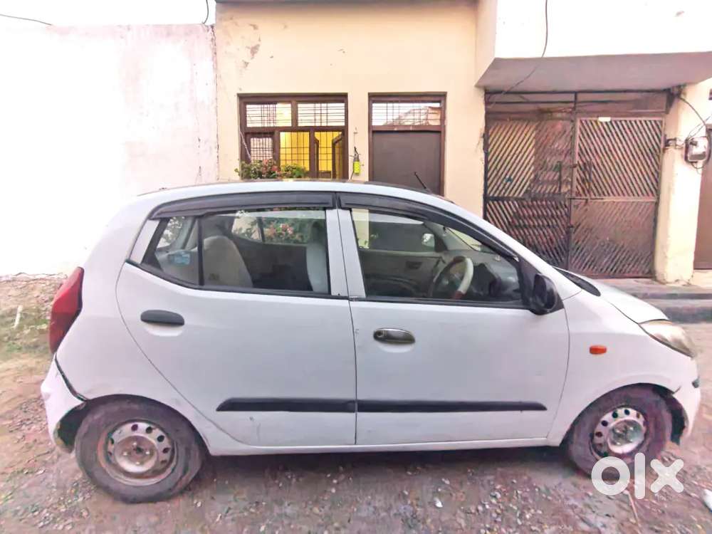 Hyundai I10 2012 Cng & Hybrids 86000 Km Driven