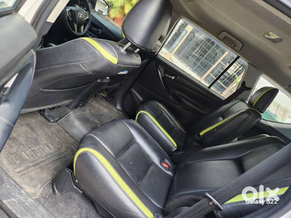 Toyota Innova Crysta 2.4 G Mt, 2022, Diesel