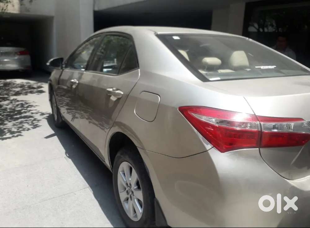 Toyota Corolla Altis 2014