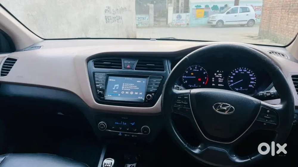 Hyundai I20 Asta Optional Top Model Petrol + Cng