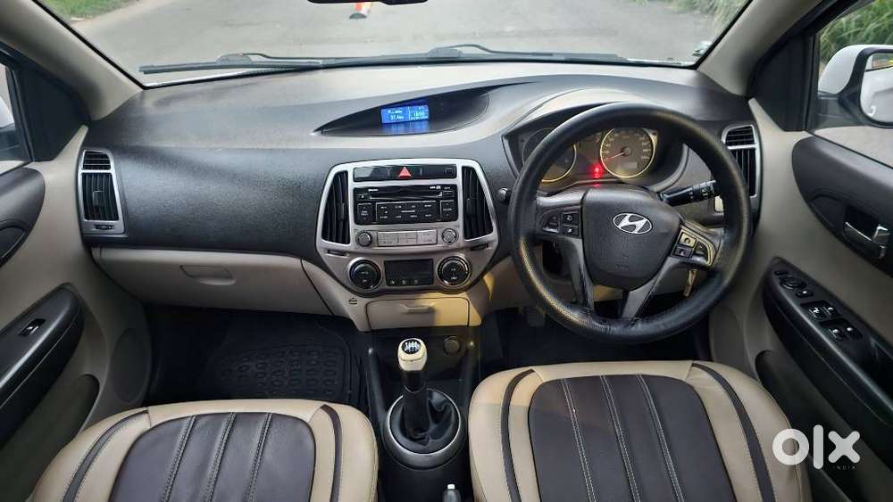 Hyundai I20 Sportz 1.4 Crdi 6 Speed Bs-iv, 2012, Diesel